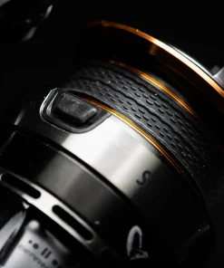 SAVAGE GEAR Moulinet SG8
